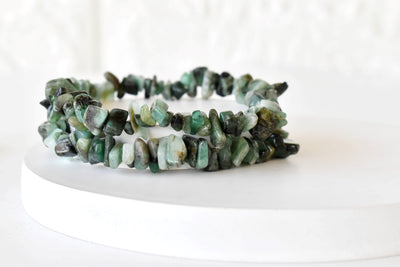 Emerald  Chip Bracelet (Power Strength)