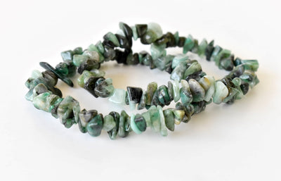 Emerald  Chip Bracelet (Power Strength)