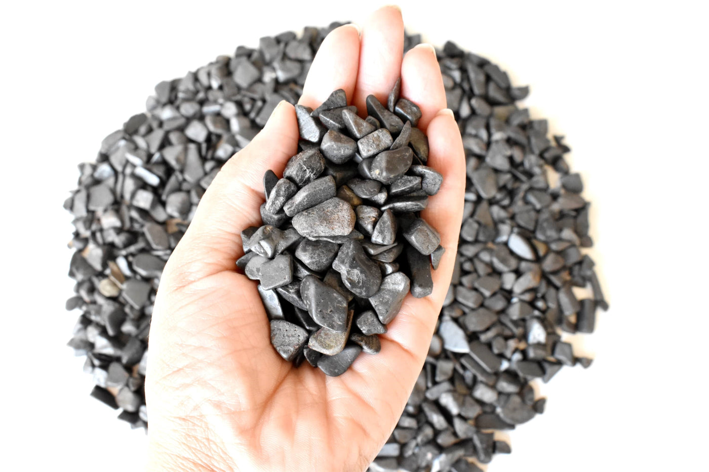 Hematite Gemstone Chips (Balance and Support The Healing Of Your Body)