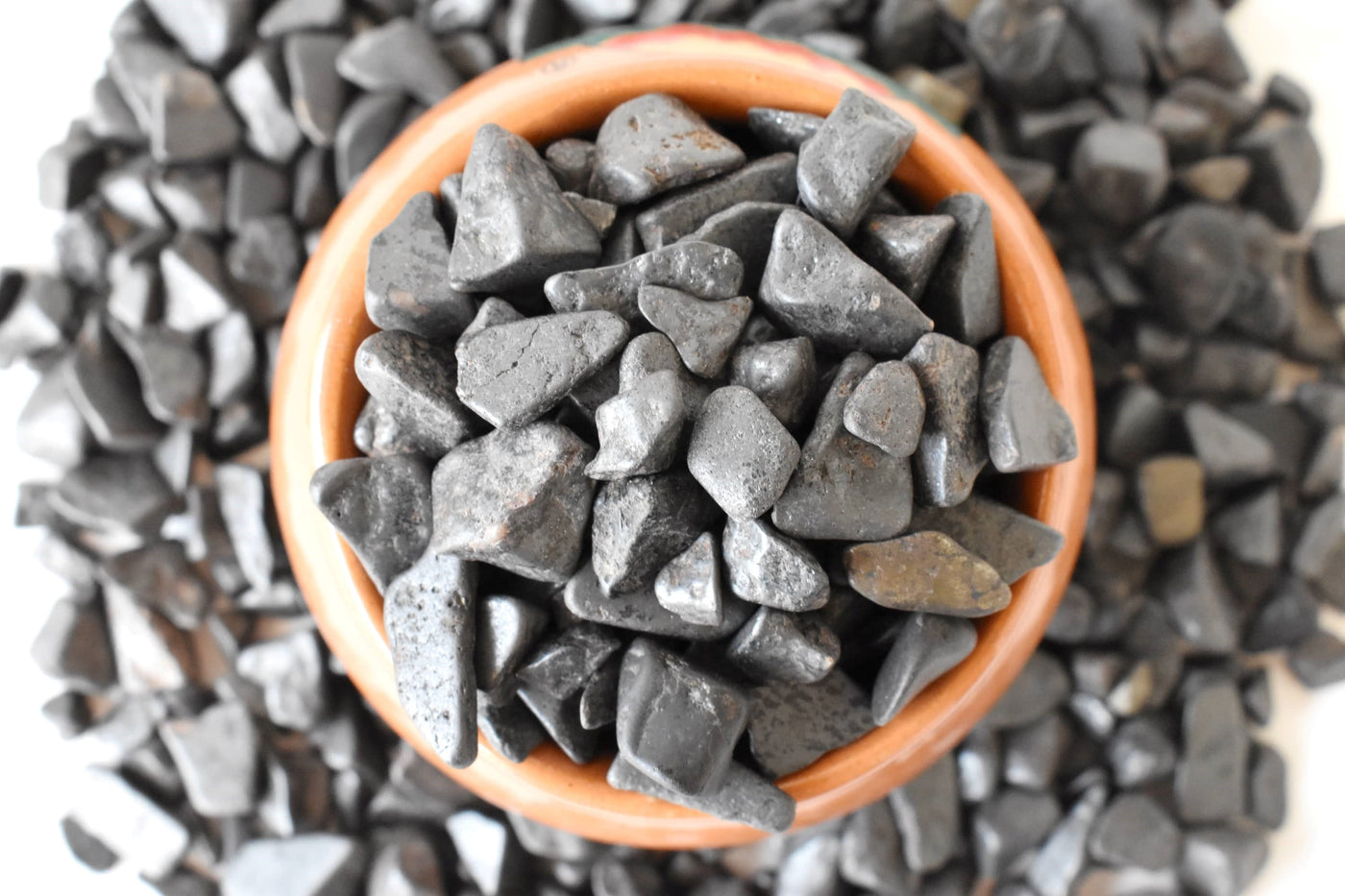 Hematite Gemstone Chips (Balance and Support The Healing Of Your Body)