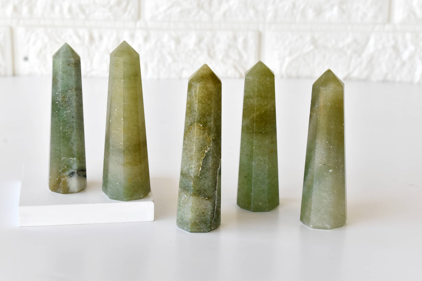 Green Aventurine Tower Point (Leadership and Good Fortune)