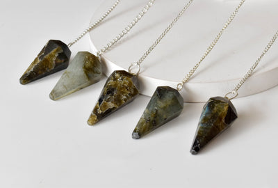 Labradorite Pendulum (Synchronicity and Protection)