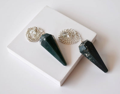 Moss Agate Pendulum (Purification and Balance)