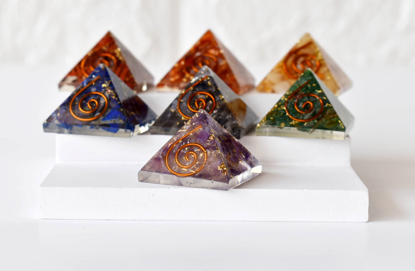 Chakra Crystals Orgone Pyramids Set, Wooden Grid Plate, Selenite Log