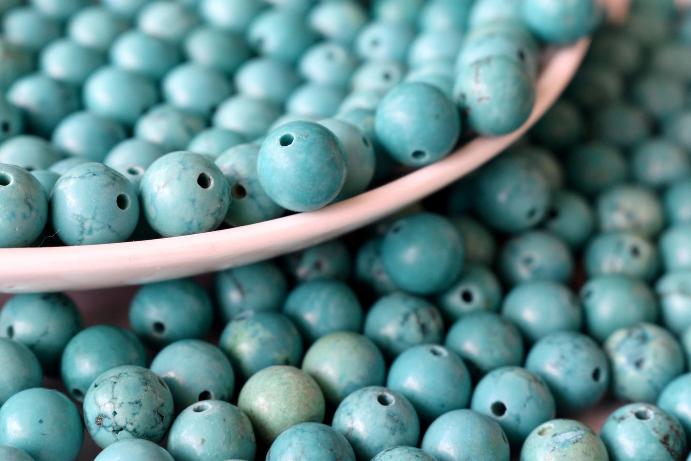 Turquoise Howlite Beads, Natural Round Crystal Beads 4mm to 10mm