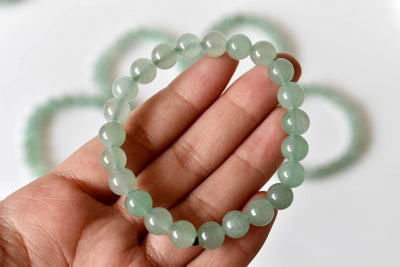 Green Aventurine Bracelet (Emotional Understanding and Attraction)