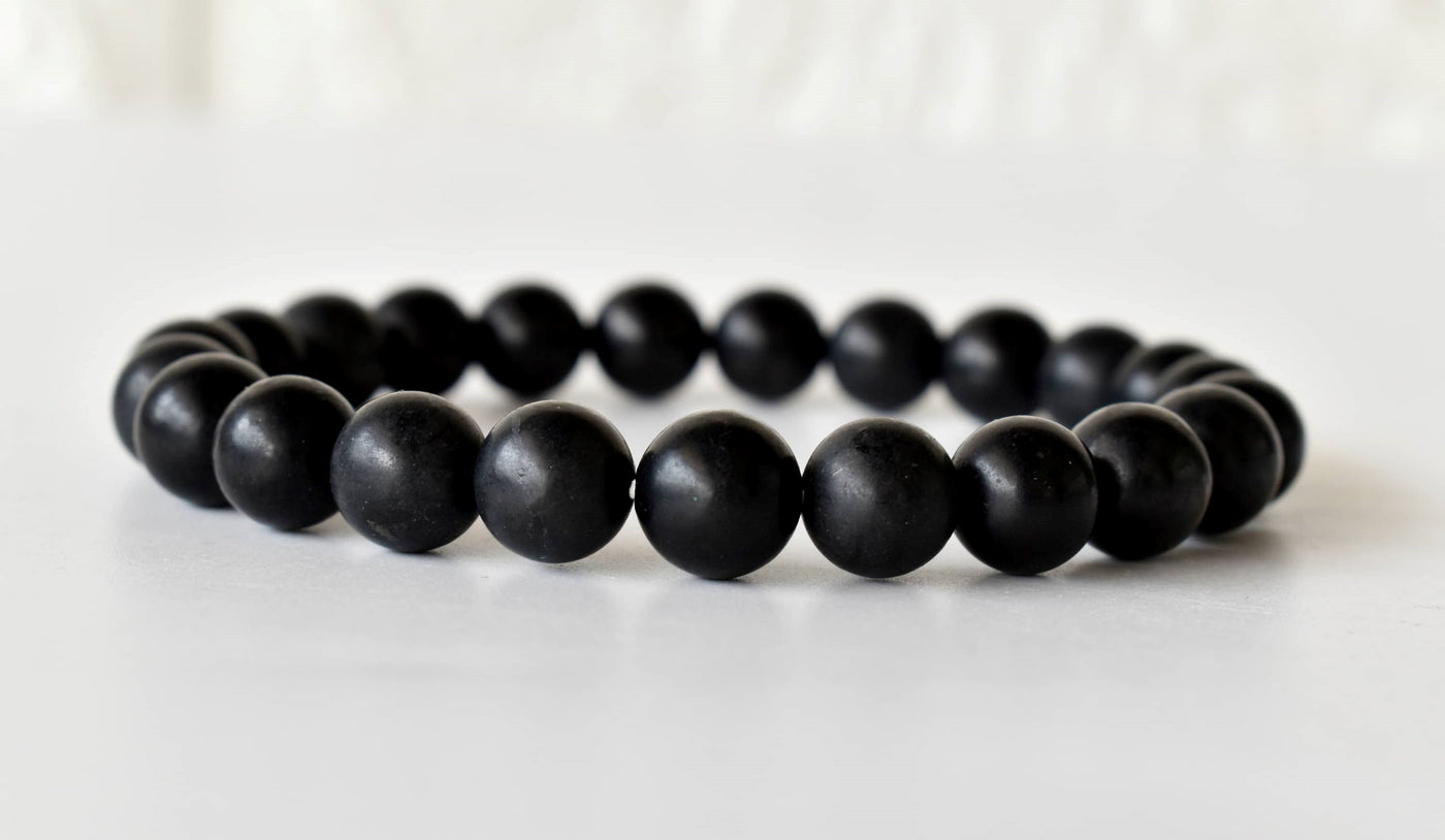 Black Shungite Bracelet (Cleansing and Elimination Toxins)