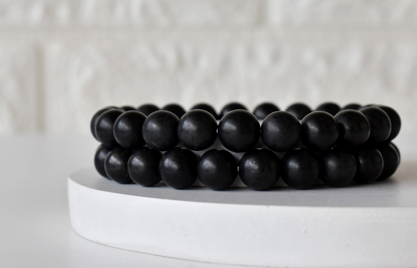 Black Shungite Bracelet (Cleansing and Elimination Toxins)