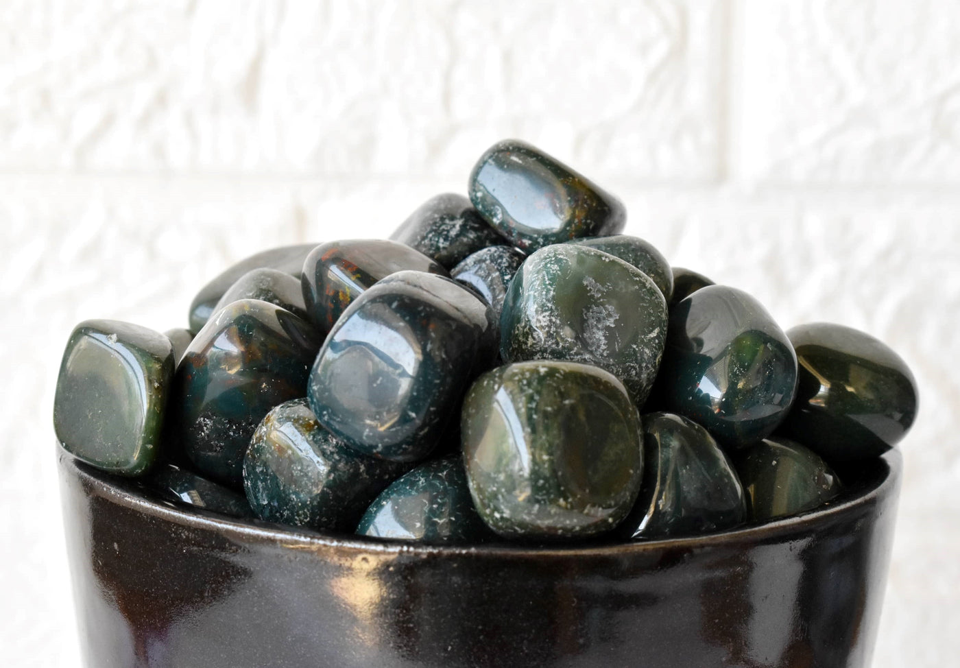 Bloodstone tumbled Crystals (Altruism and Cleansing)