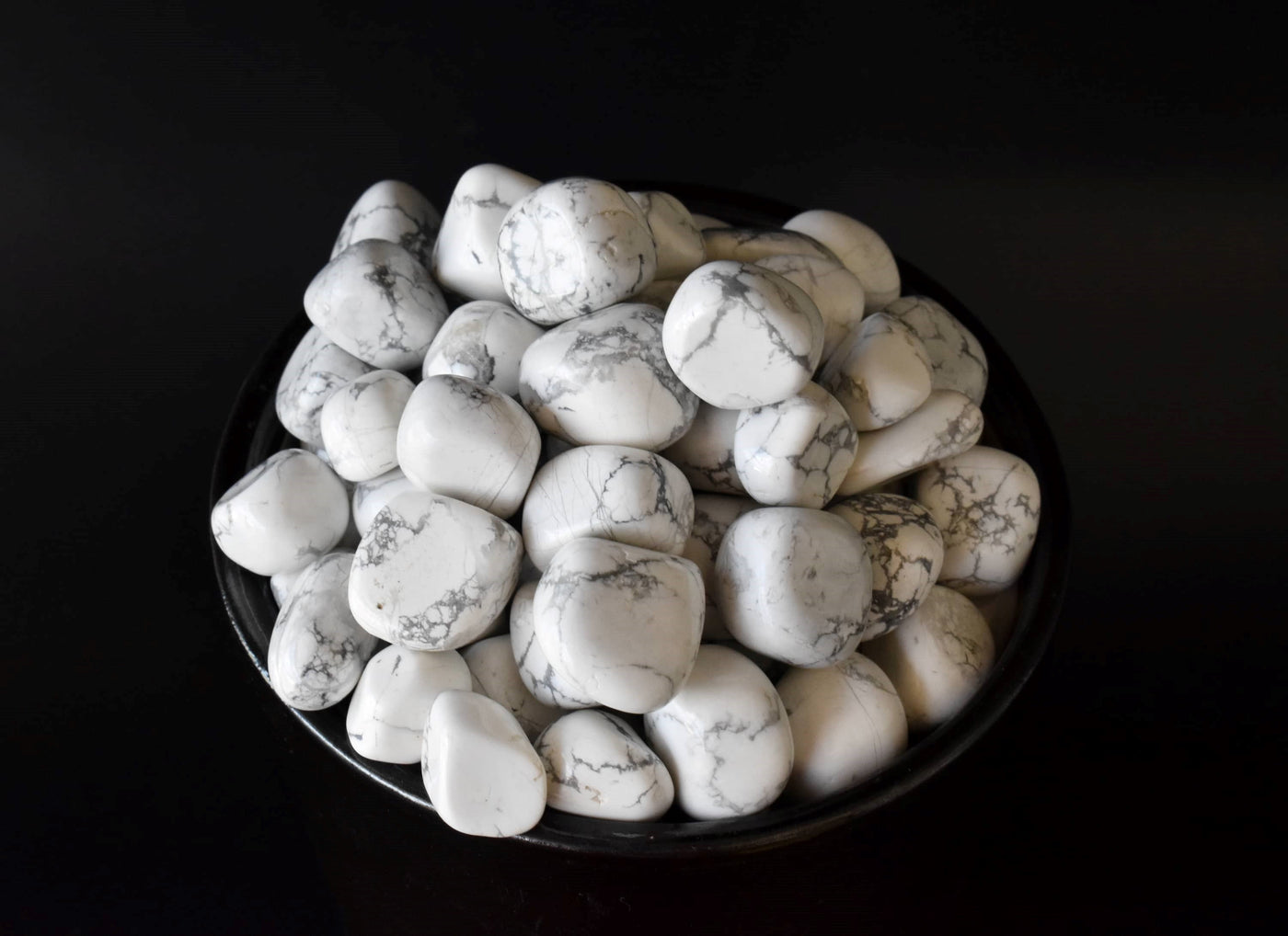 Howlite Tumbled Crystals (Insight and Inspiration)