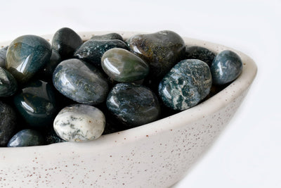 Moss Agate Tumbled Crystals (Generosity and Resolution)