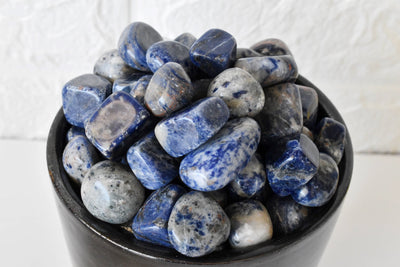 Sodalite Tumbled Crystals (Meditation and Angelic Communication)