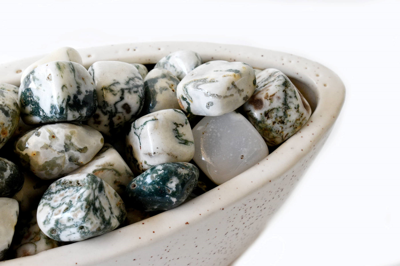 Tree Agate Tumbled Crystals (Knowledge and Trust)