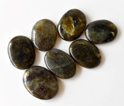 Labradorite Pocket Stones (Synchronicity and Protection)