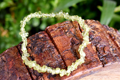 Natural Peridot Chip Bracelets,  Loose Crystal Gemstone Chip Bracelets ~ Healing Chip Bracelet