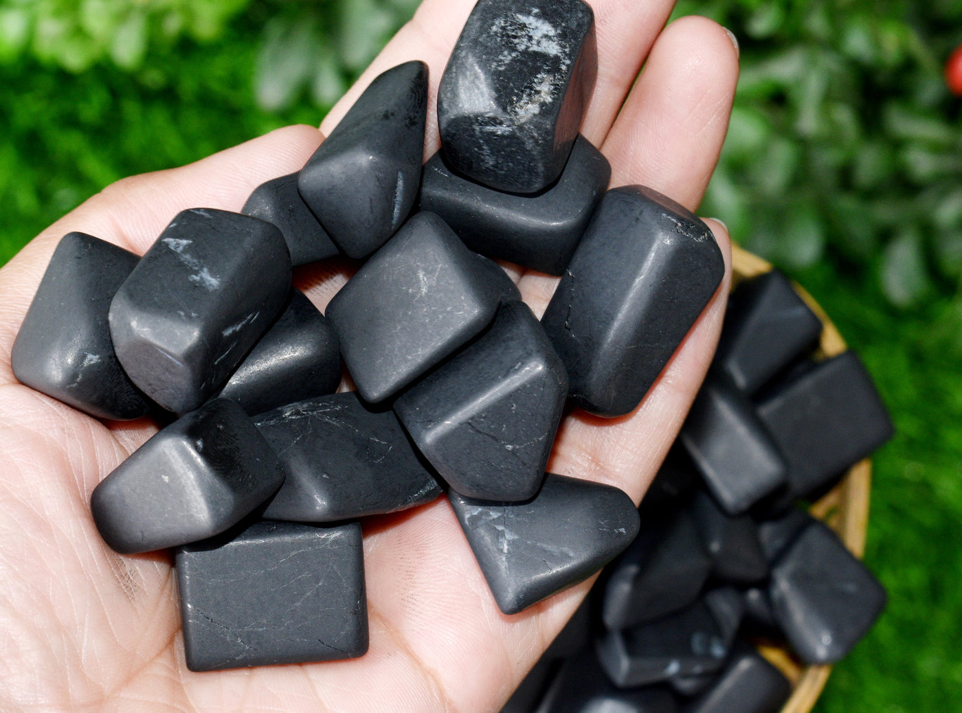 Black Shungite Tumbled Crystals (Elimination Toxins and Clarity )