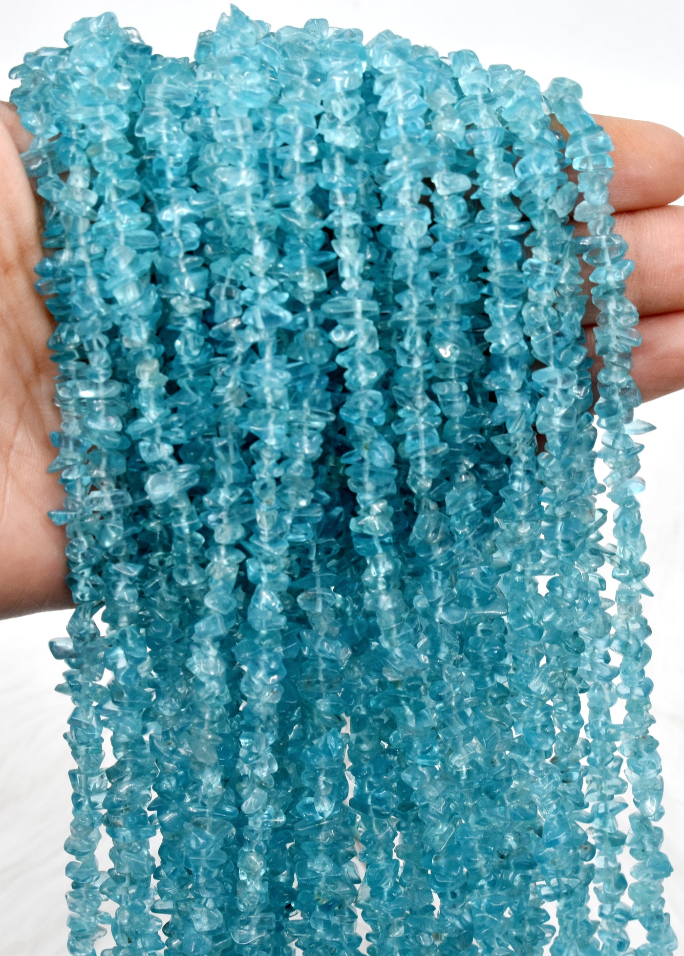 Uncut Raw Apatite Crystal Chip Beads for Necklace (Strength and Weight Control)