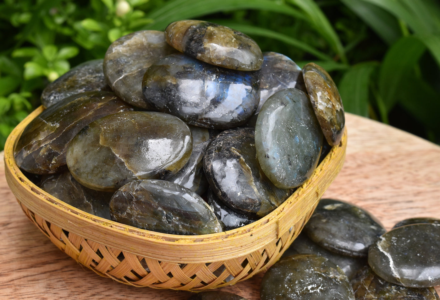 25pcs Labradorite Worry Stones