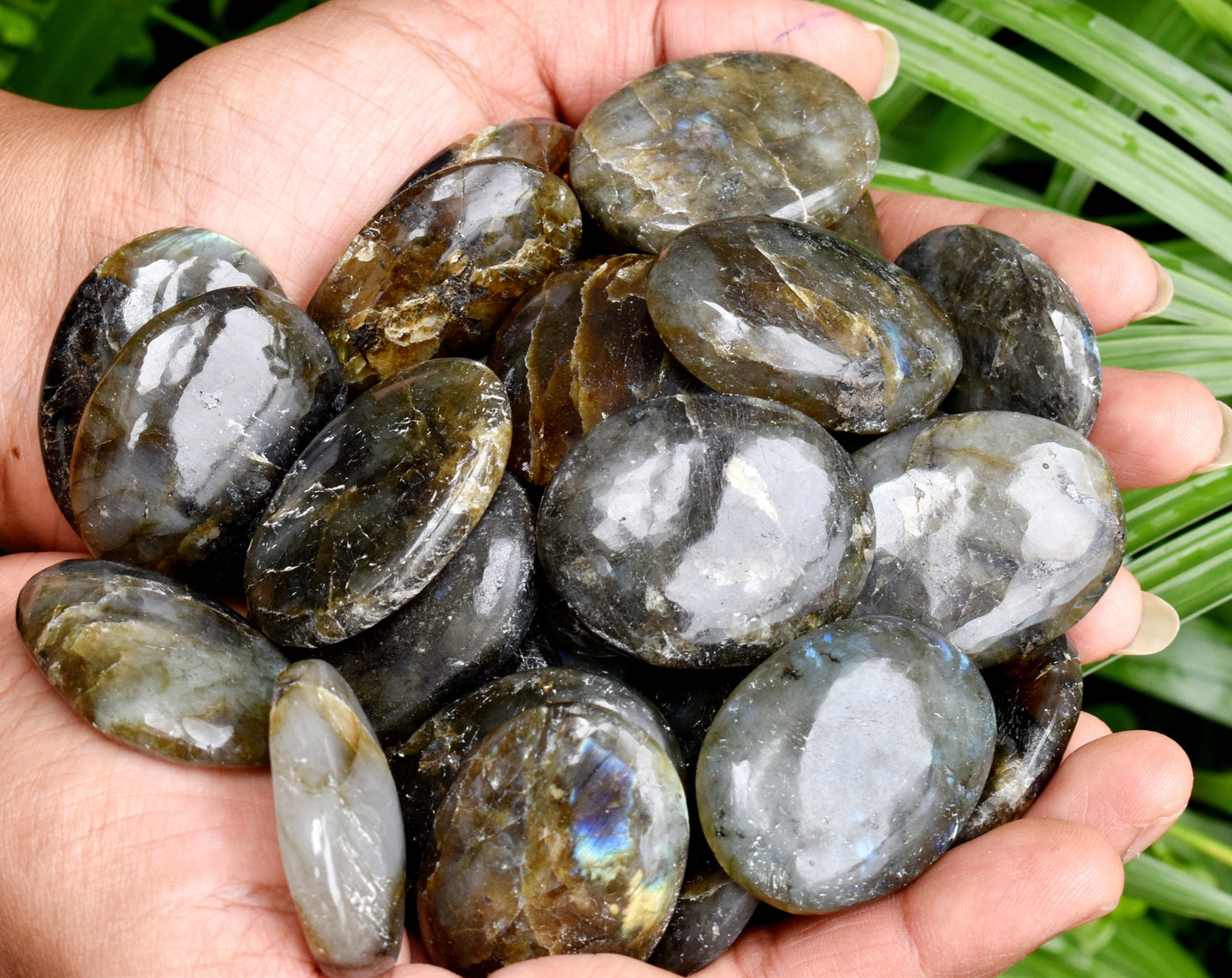 25pcs Labradorite Worry Stones